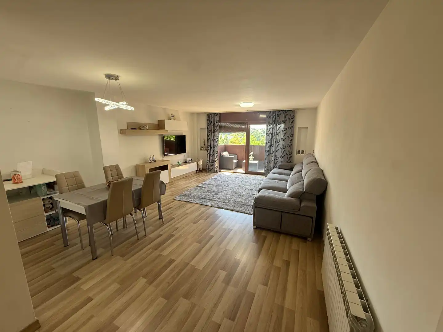 Sala d'estar de Dúplex en venda en Tàrrega amb Aire condicionat, Calefacció i Parquet