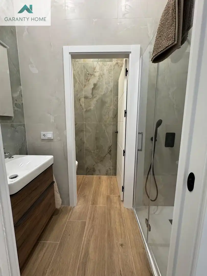Badezimmer von Wohnung zur Miete in Nerja mit Klimaanlage, Heizung und Möbliert