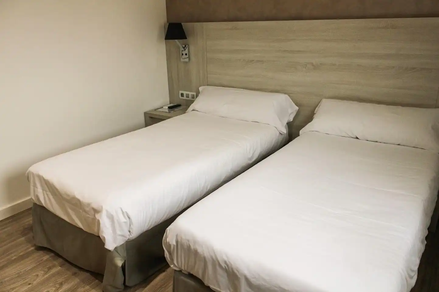 Bedroom of Buildings for sale in Manresa