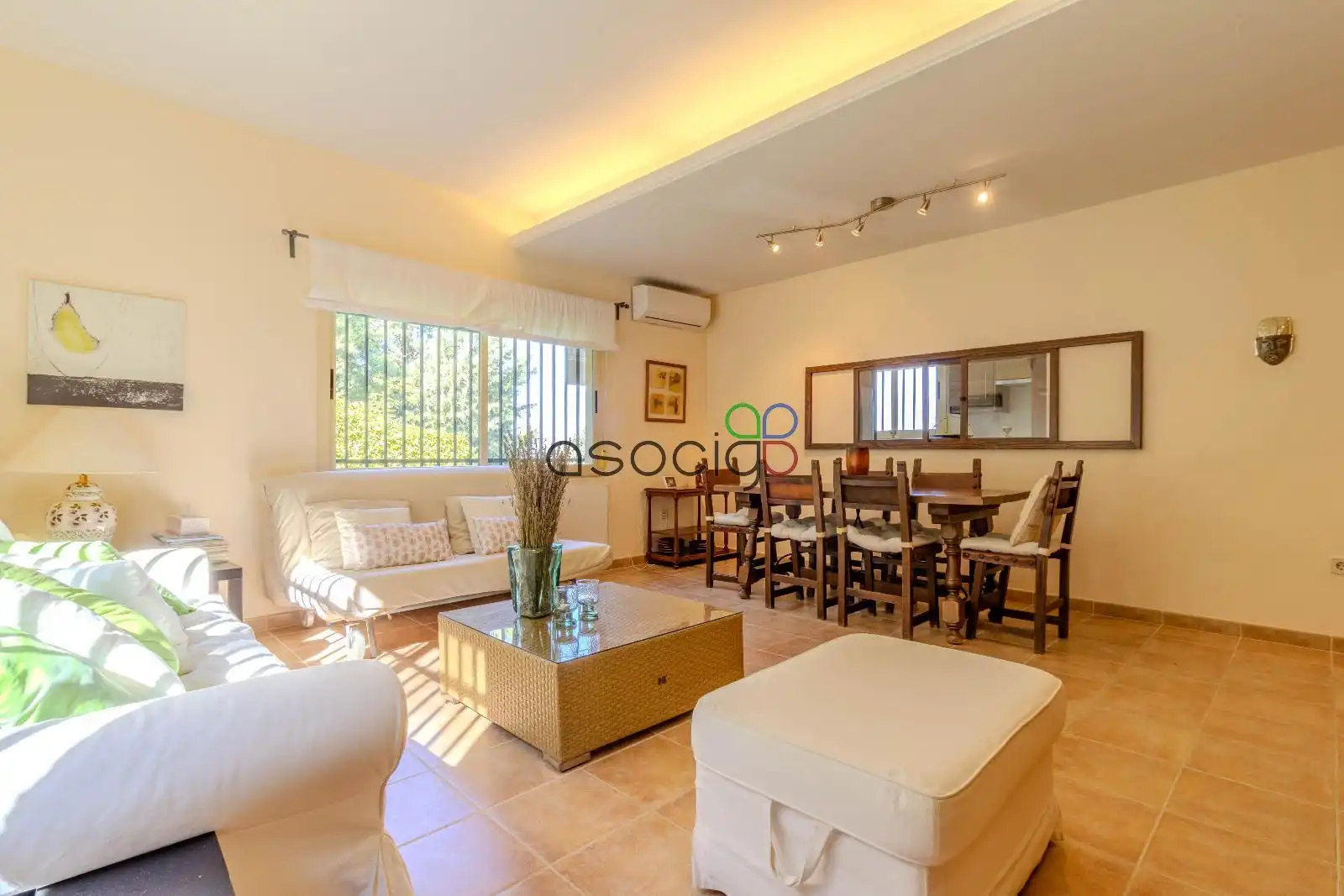 Sala de estar de Casa o chalet en venta en Guadalajara con Aire acondicionado, Calefacción y Jardín privado