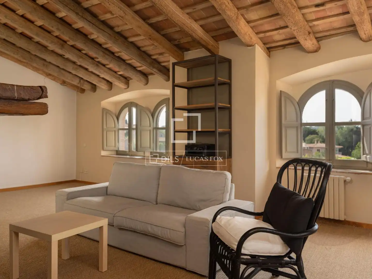 Sala d'estar de Casa o xalet en venda en Ullastret amb Aire condicionat, Calefacció i Jardí privat