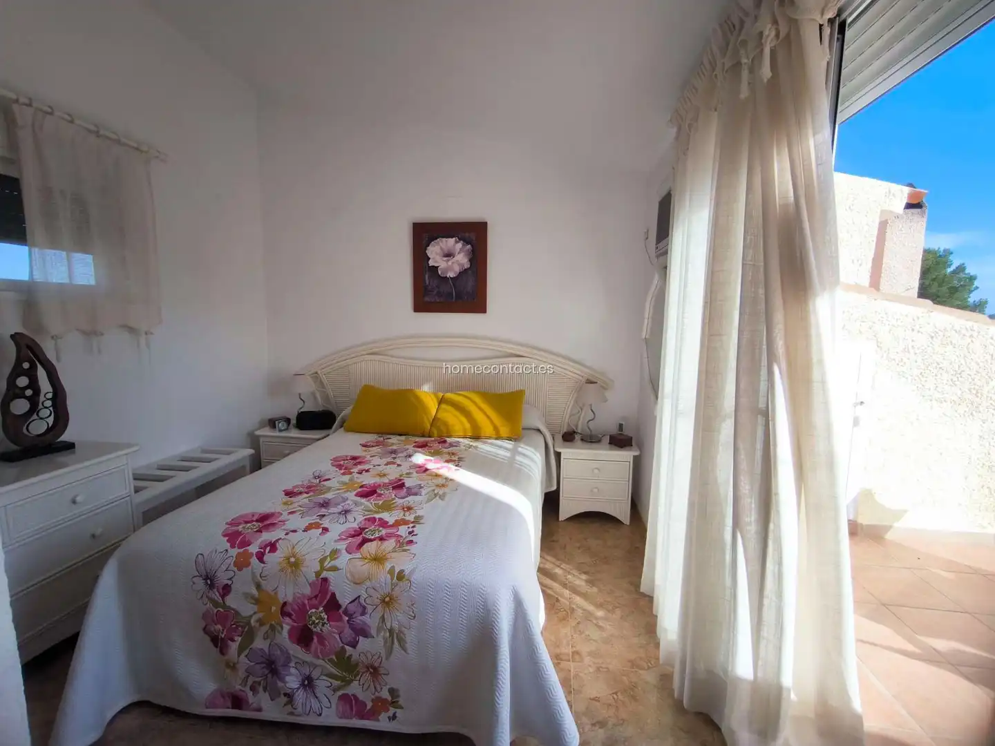 Schlafzimmer von Einfamilien-Reihenhaus zum Verkauf in La Nucia mit Klimaanlage, Internet und Gemeinschaftspool