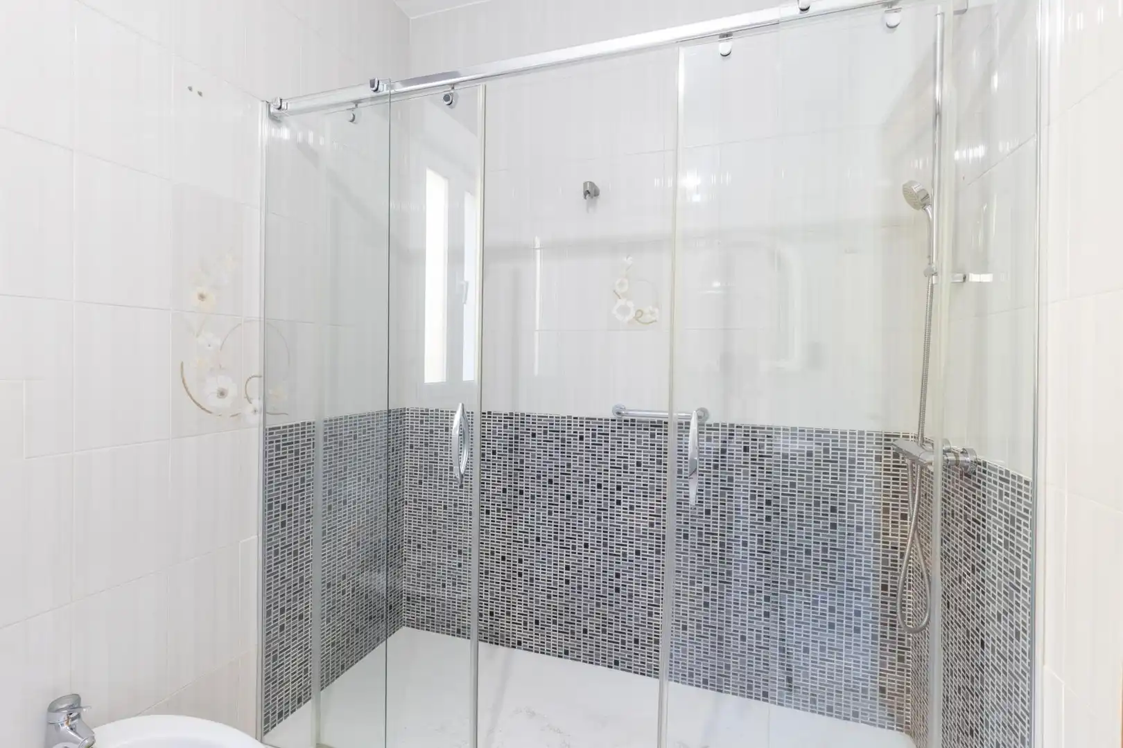 Bathroom of Flat for sale in Güéjar Sierra  with Terrace