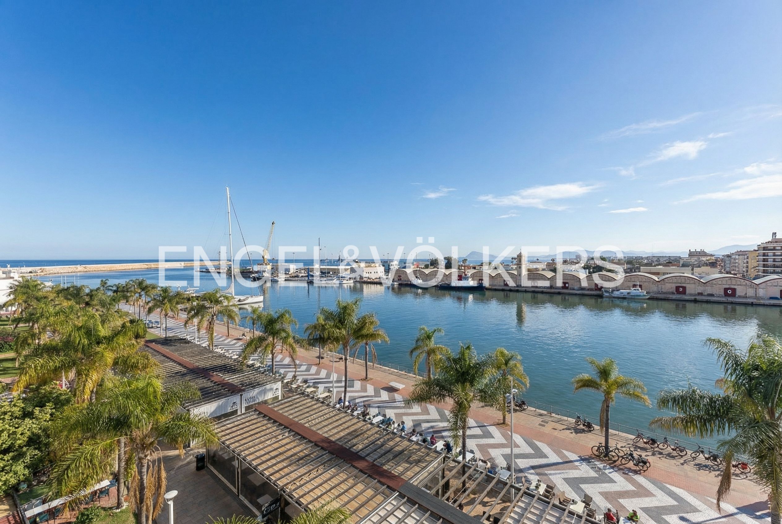 Exterior view of Apartment for sale in Gandia  with Heating and Balcony