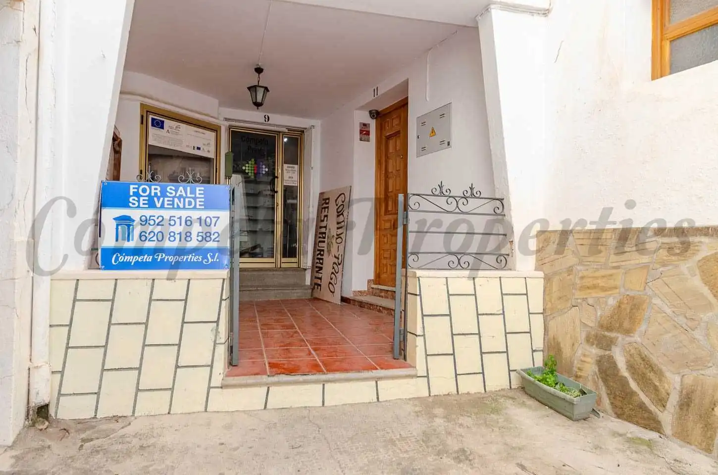 Casa con terraza en venta en Cómpeta, imagen 3