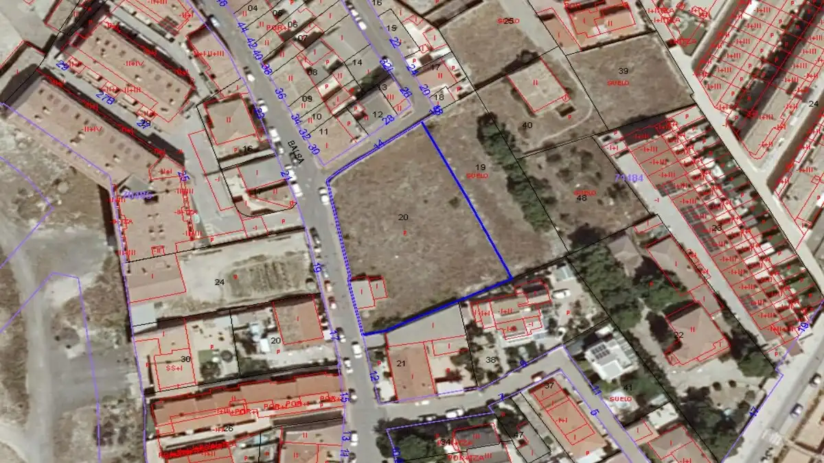 Lands and plots for sale in LA BALDA 87, imagen 2
