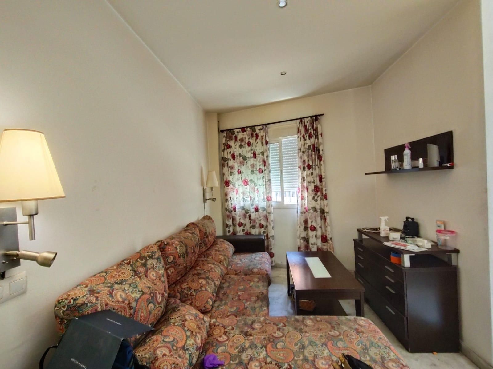 Bedroom of Flat to rent in Chiclana de la Frontera