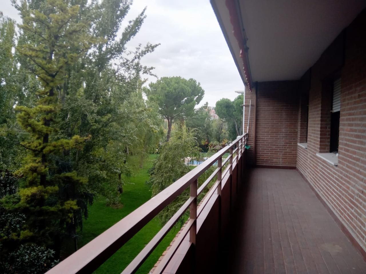 Pis en venda a Valdezarza
