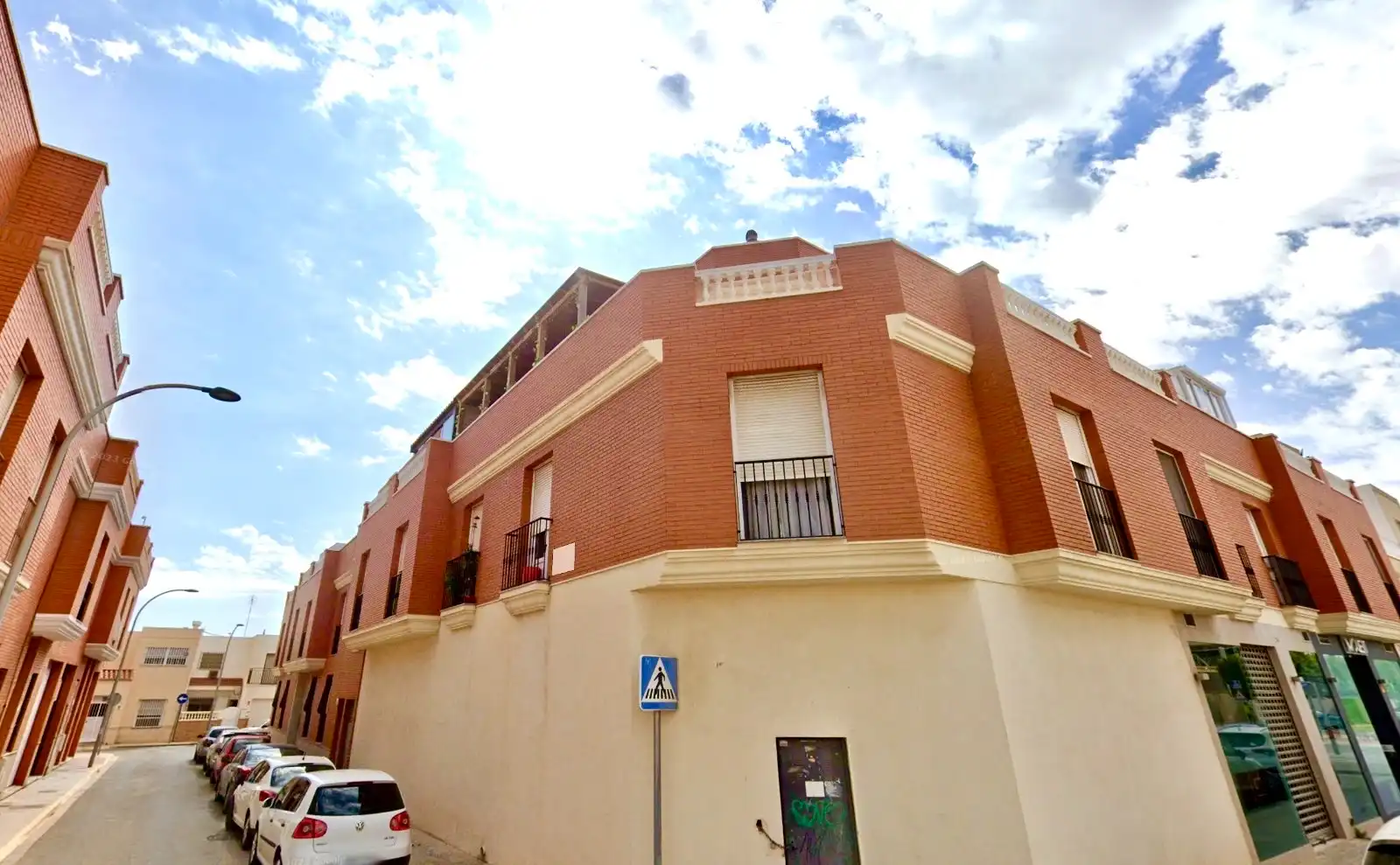 Vista exterior de Ático en venta en El Ejido con Aire acondicionado y Terraza