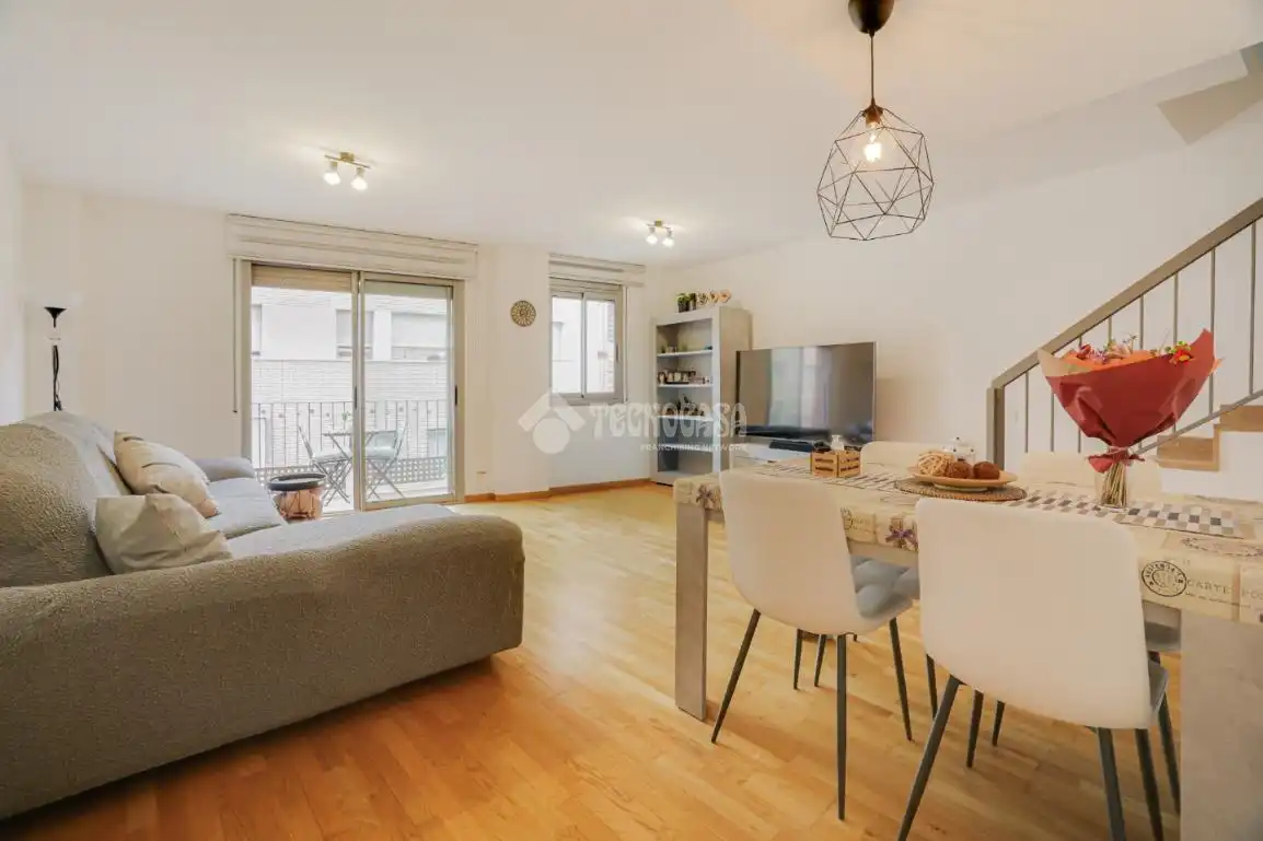 Wohnzimmer von Wohnung zum Verkauf in Sant Boi de Llobregat mit Klimaanlage, Heizung und Terrasse