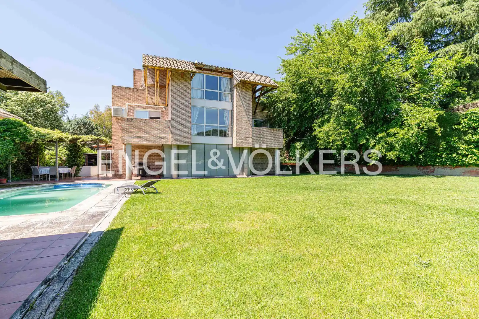 Casa o chalet en venta en Majadahonda con Aire acondicionado, Calefacción y Jardín privado