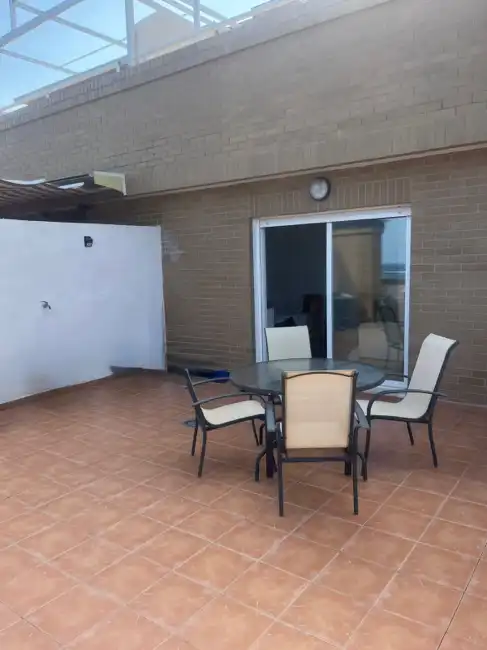 Ático en venta en Av. Central, Jardines del Mar
