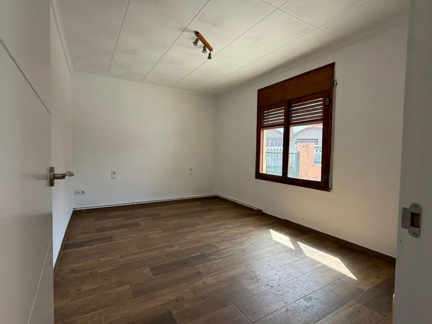 Sala de estar de Casa o chalet en venta en Sant Fost de Campsentelles con Jardín privado y Terraza