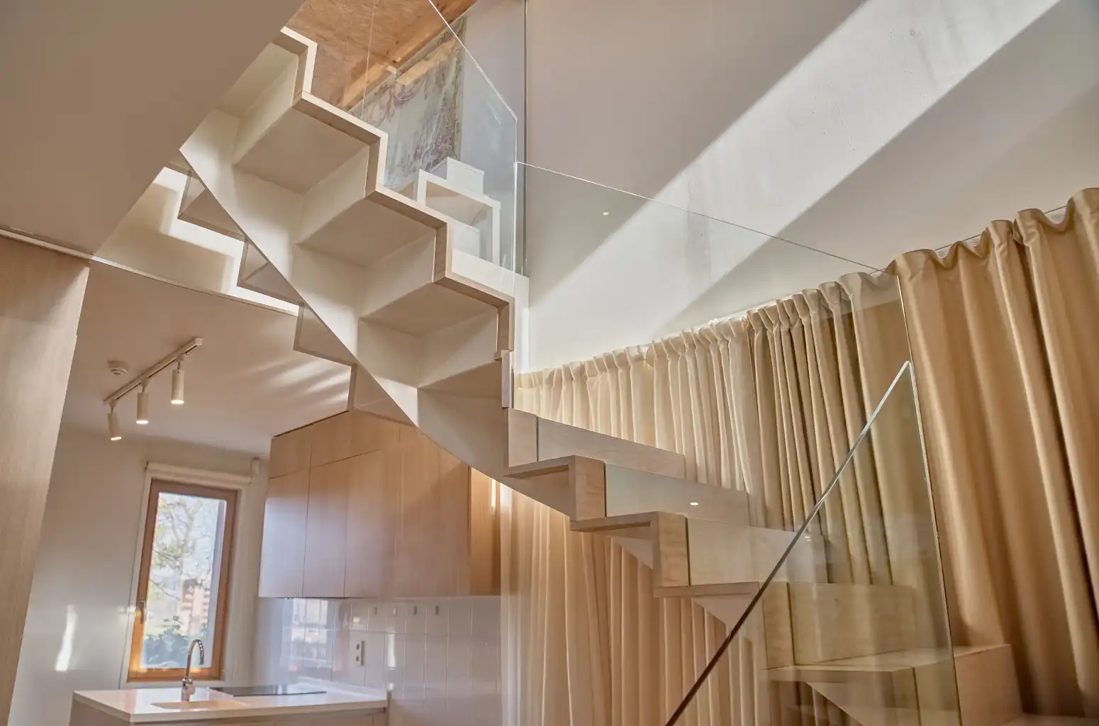 Casa adosada en venta en  Pamplona / Iruña con Calefacción, Jardín privado y Parquet