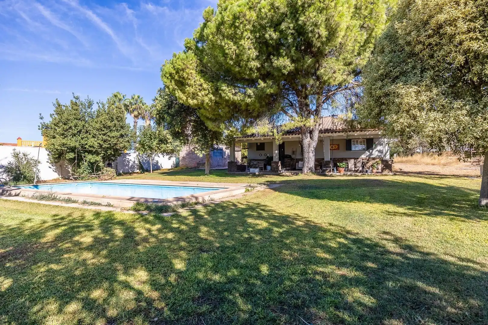Jardí de Casa o xalet en venda en Mairena del Aljarafe amb Aire condicionat, Jardí privat i Traster