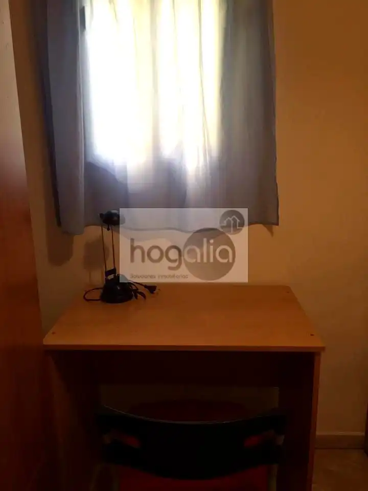 Habitación de Planta baja de alquiler en Sevilla con Amueblado