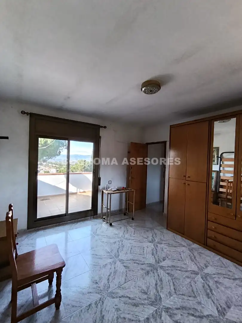 Casa amb terrassa en venda a Montbarbat, imagen 29