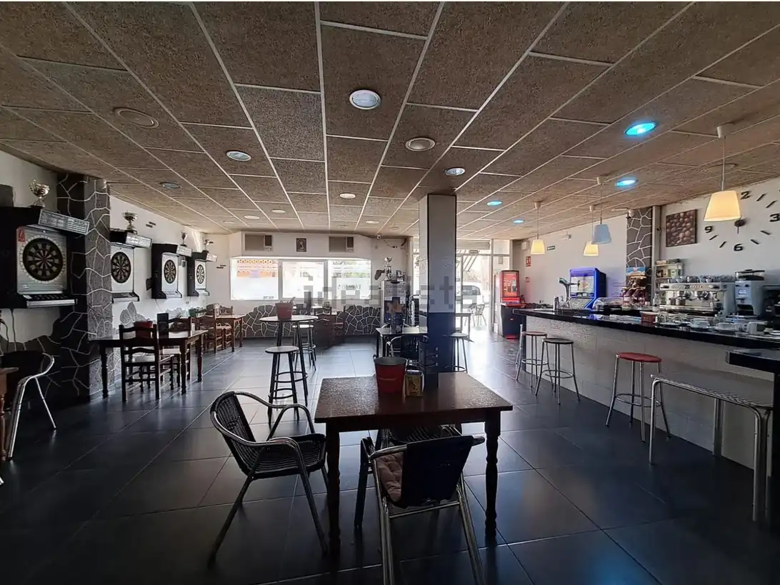 Local comercial en venta en Llevant, imagen 3