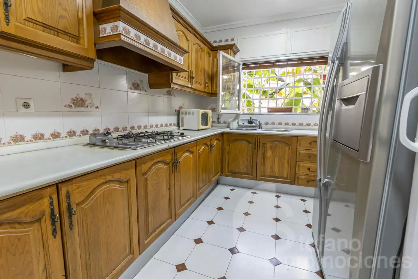 Cocina de Casa o chalet en venta en Málaga con Aire acondicionado, Jardín privado y Terraza