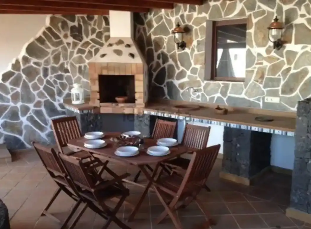 Terrace of Houses for rent in Tinajo  with Private garden, Swimming Pool and Furnished
