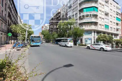 Piso con ascensor en alquiler en santisima trinidad, imagen 24
