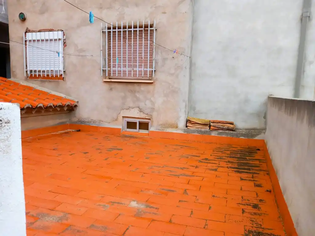 Terrace of Houses for sale in Calles  with Private garden, Terrace and Storage room