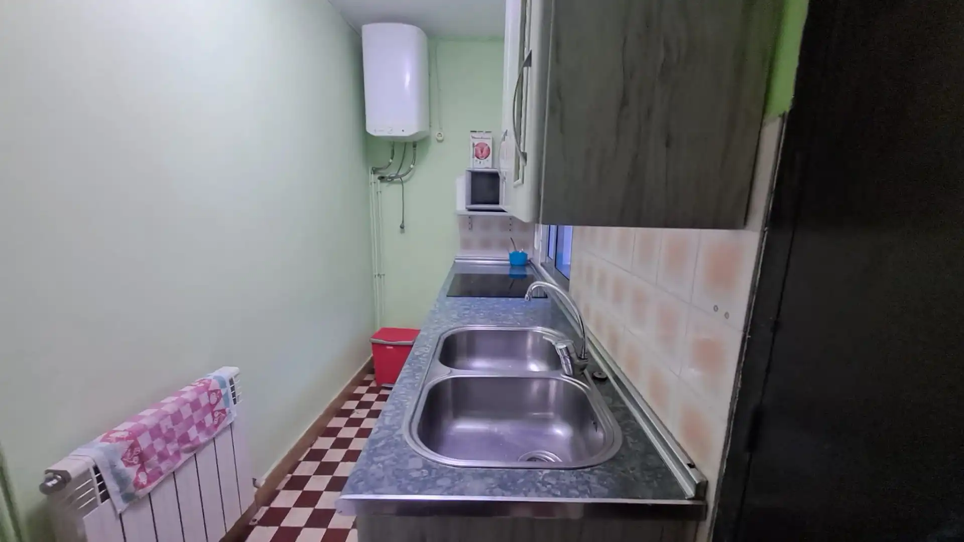 Kitchen of Houses for sale in Cuéllar  with Heating, Storage room and Furnished