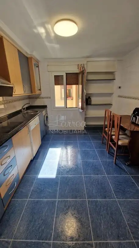 Cocina de Piso en venta en Lemoa con Calefacción, Trastero y Amueblado