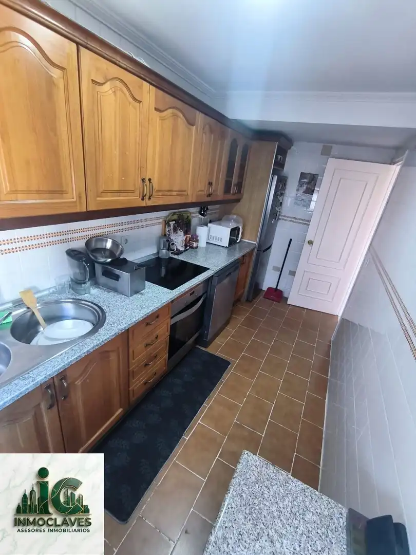 Kitchen of Detached homes for sale in Algeciras  with Terrace and Furnished