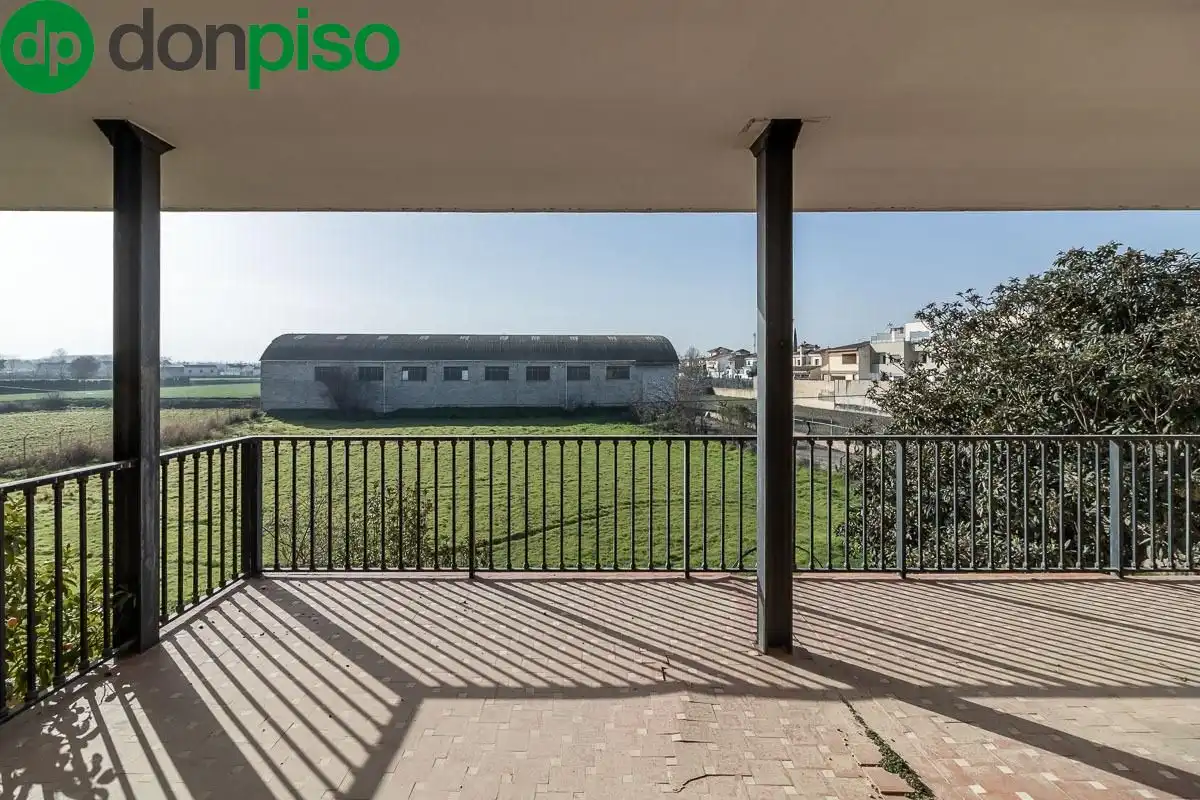 Casa rústica amb piscina en venda a Carretera malaga, imagen 2