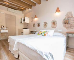 Bedroom of Study to rent in  Barcelona Capital  with Air Conditioner, Heating and Furnished