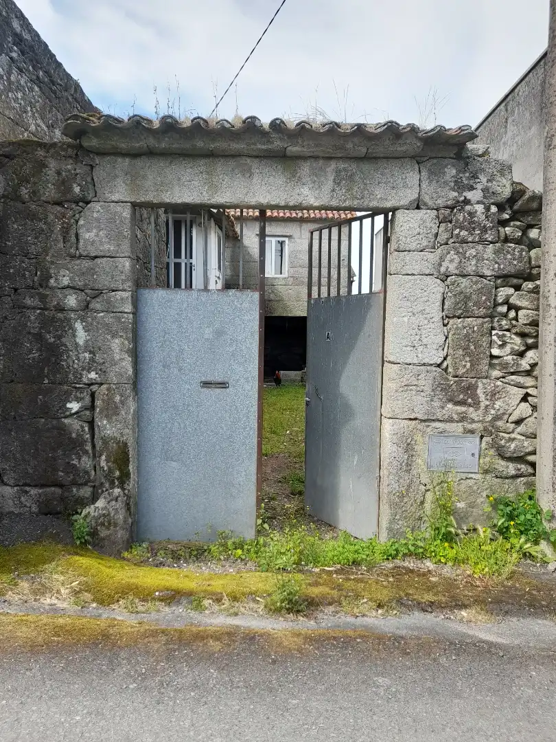 Houses for sale in Poio