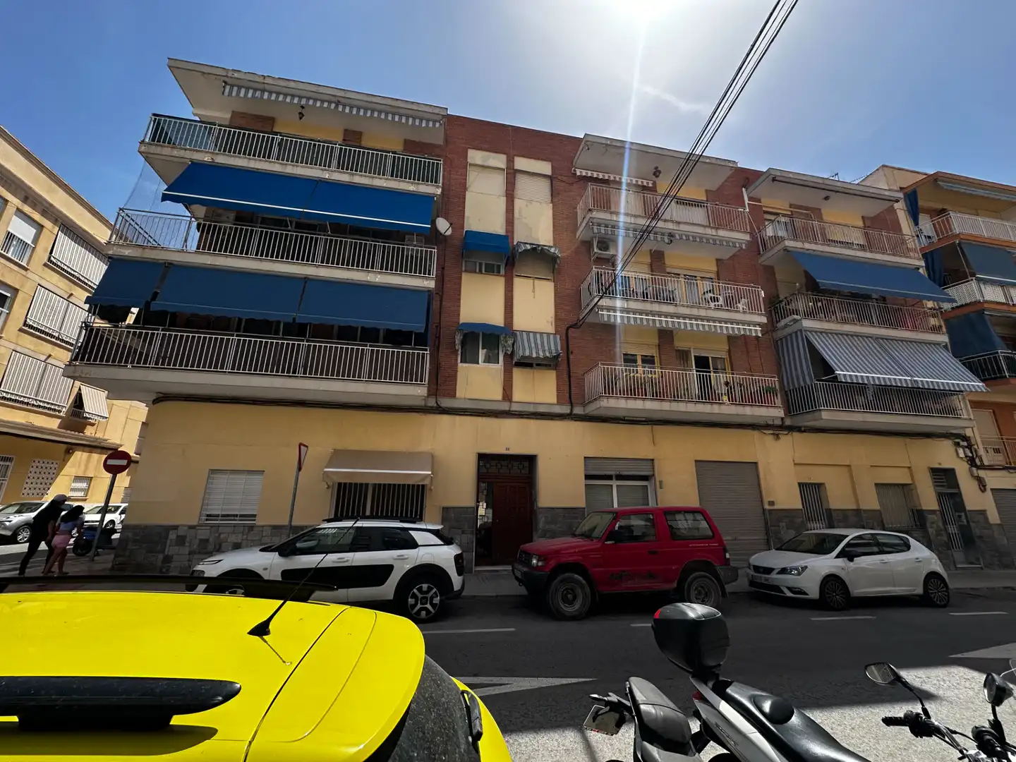 Außenansicht von Wohnung zum Verkauf in Elche / Elx mit Klimaanlage, Heizung und Terrasse