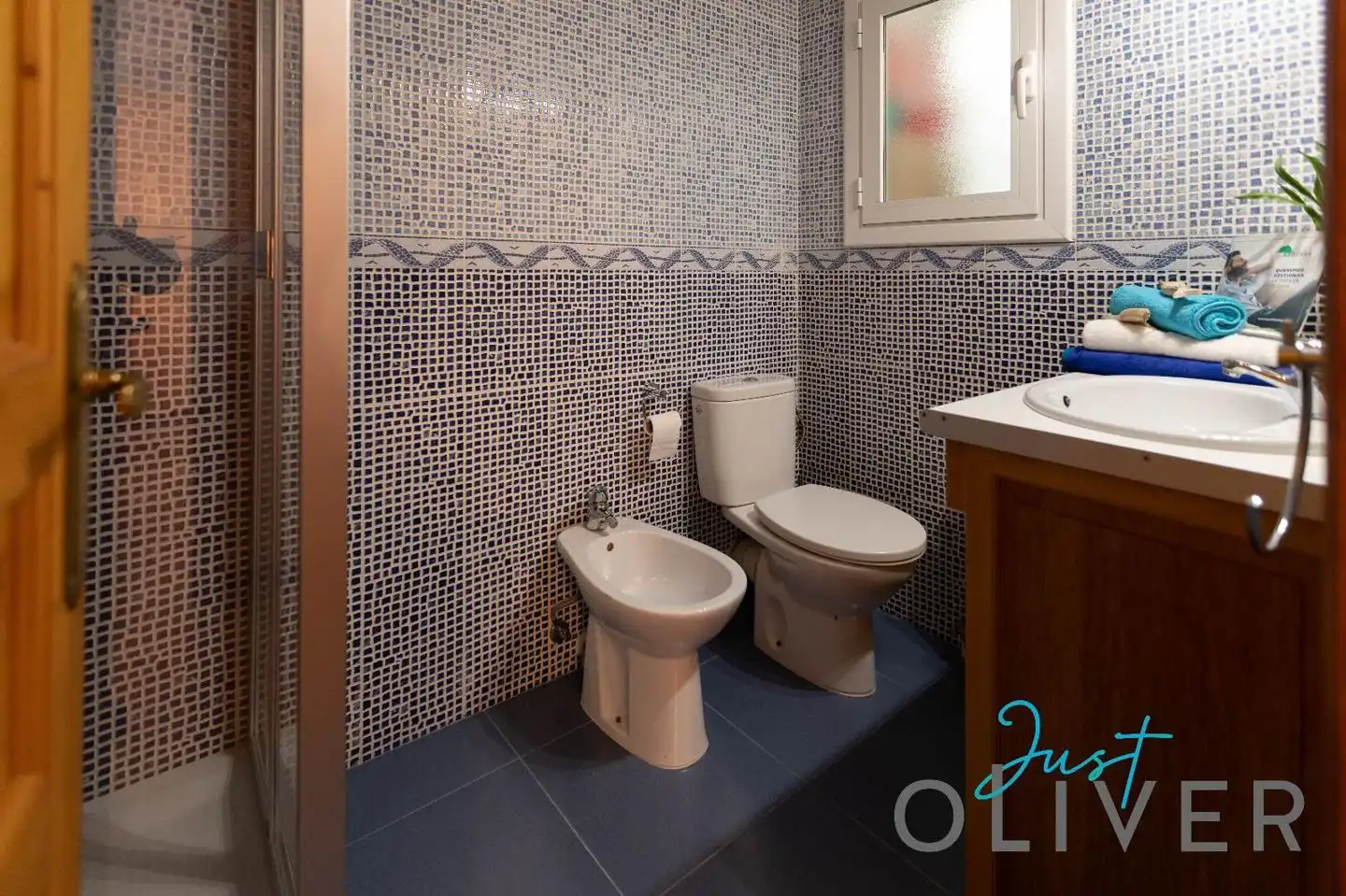 Baño de Piso en venta en Salou con Terraza, Amueblado y Piscina comunitaria
