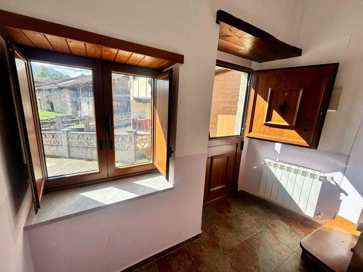 Casa o chalet en venta en Quirós con Jardín privado, Parquet y Terraza
