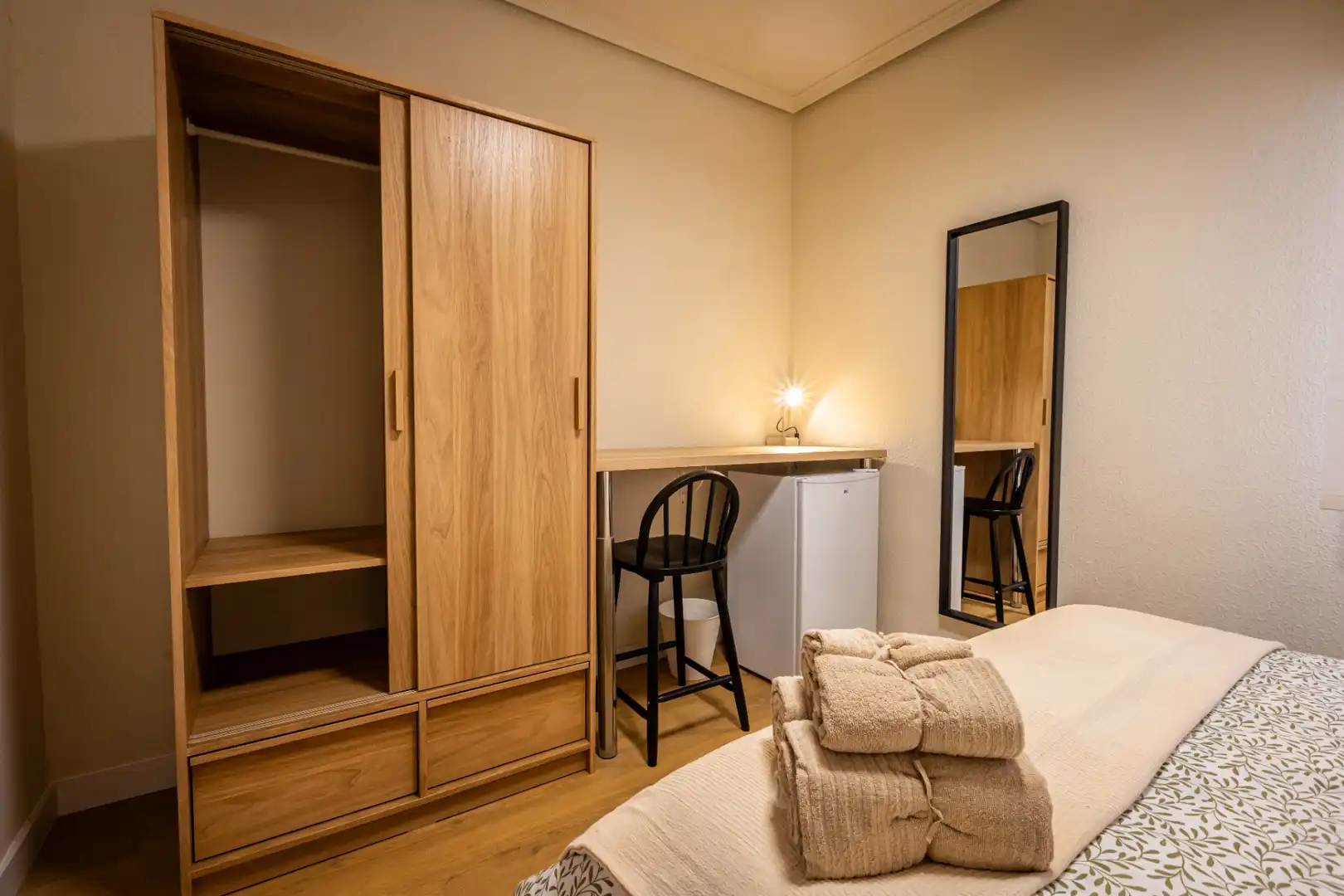 Bedroom of Flat for share in Parla  with Heating, Furnished and Oven