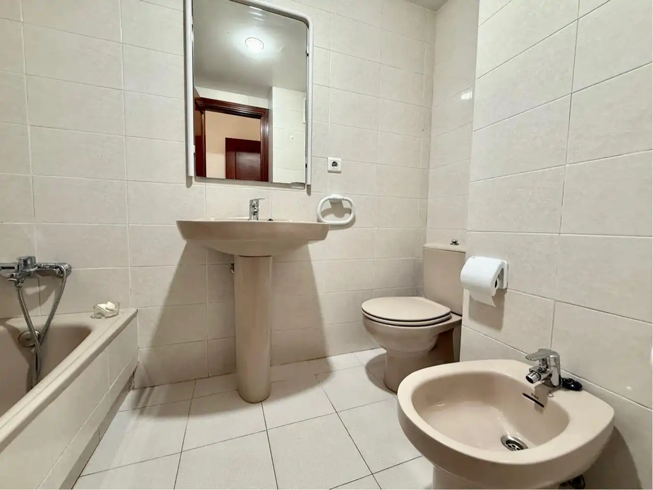 Apartamento con terraza en venta en Avenida AIGUERA, imagen 19