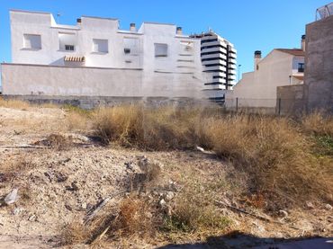 Terreno residenziale in vendita a Casco Urbano