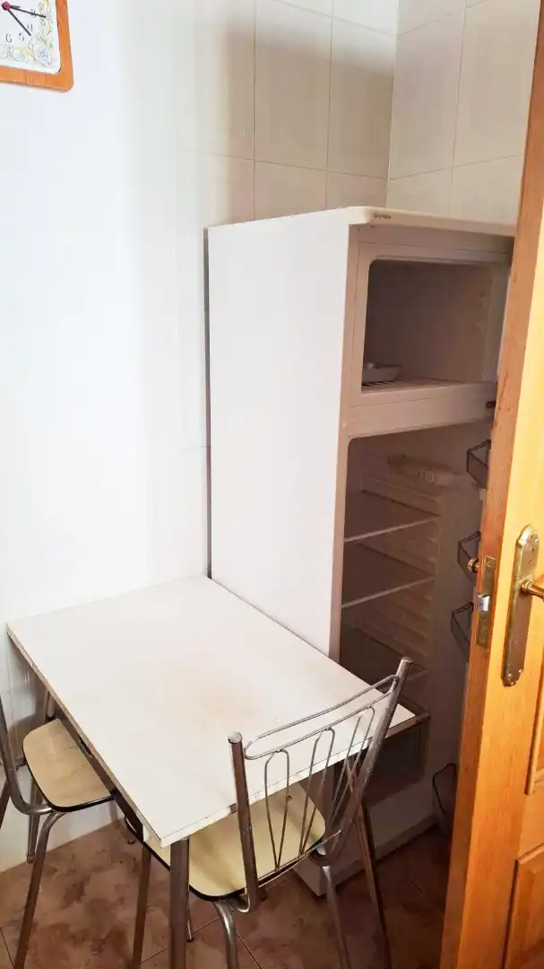 Habitación de Casa o chalet en venta en Barrax con Calefacción, Terraza y Trastero