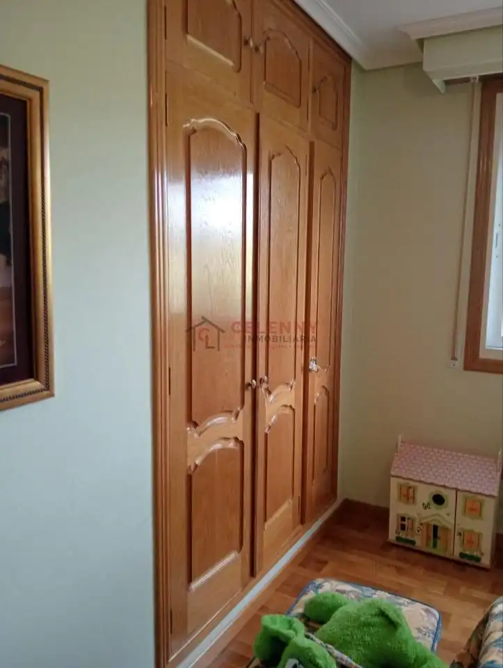 Bedroom of Houses for sale in Toén  with Heating, Private garden and Terrace