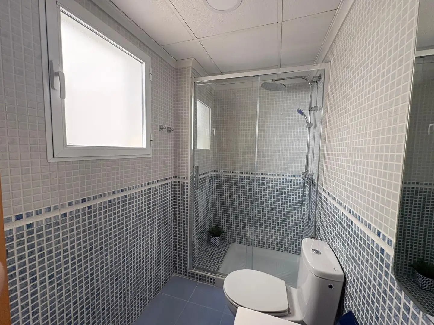 Baño de Apartamento en venta en Almoradí con Aire acondicionado, Calefacción y Terraza