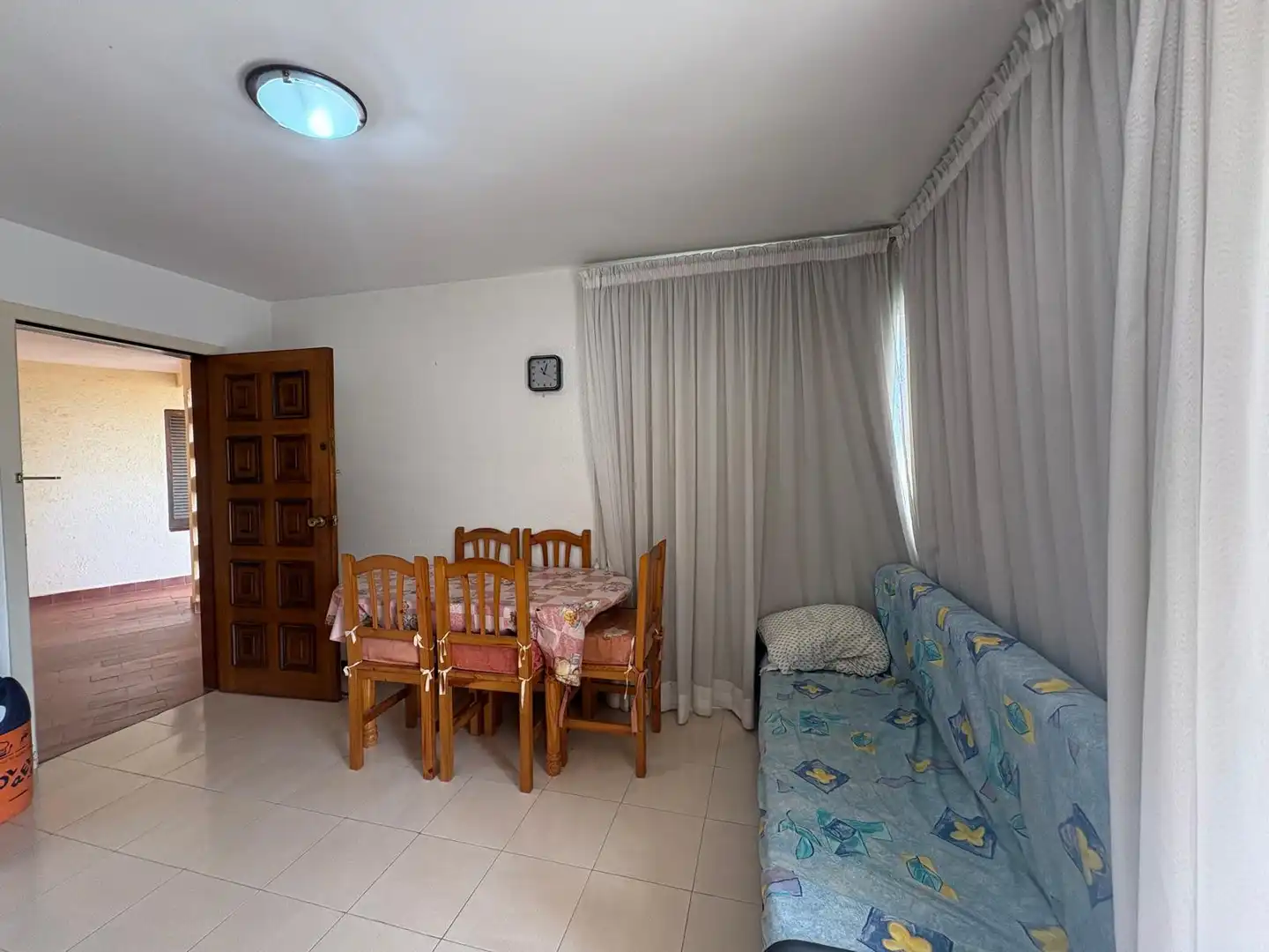Sala de estar de Piso en venta en Salou con Terraza, Amueblado y Horno
