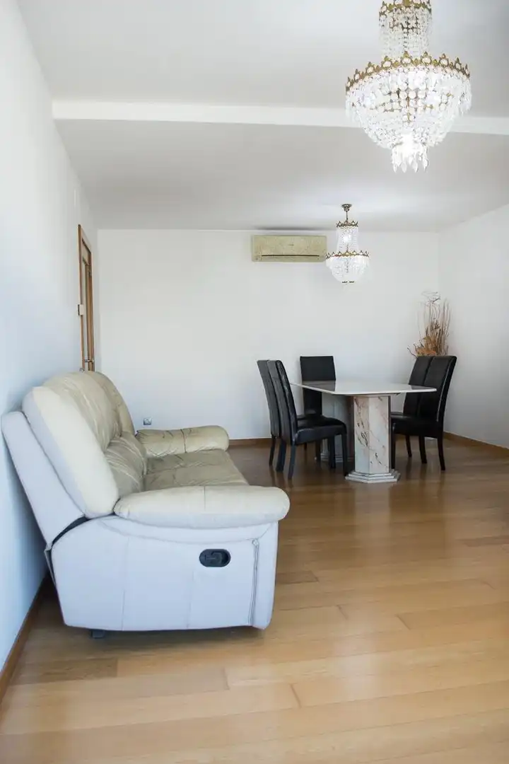 Living room of Flat for sale in Badalona  with Air Conditioner, Heating and Parquet flooring