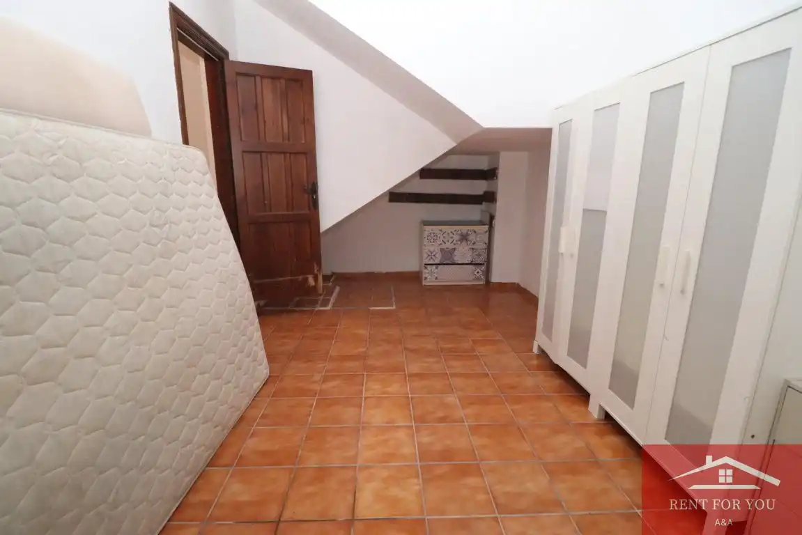 Haus oder Chalet zur Miete in Coín mit Klimaanlage, Terrasse und Möbliert