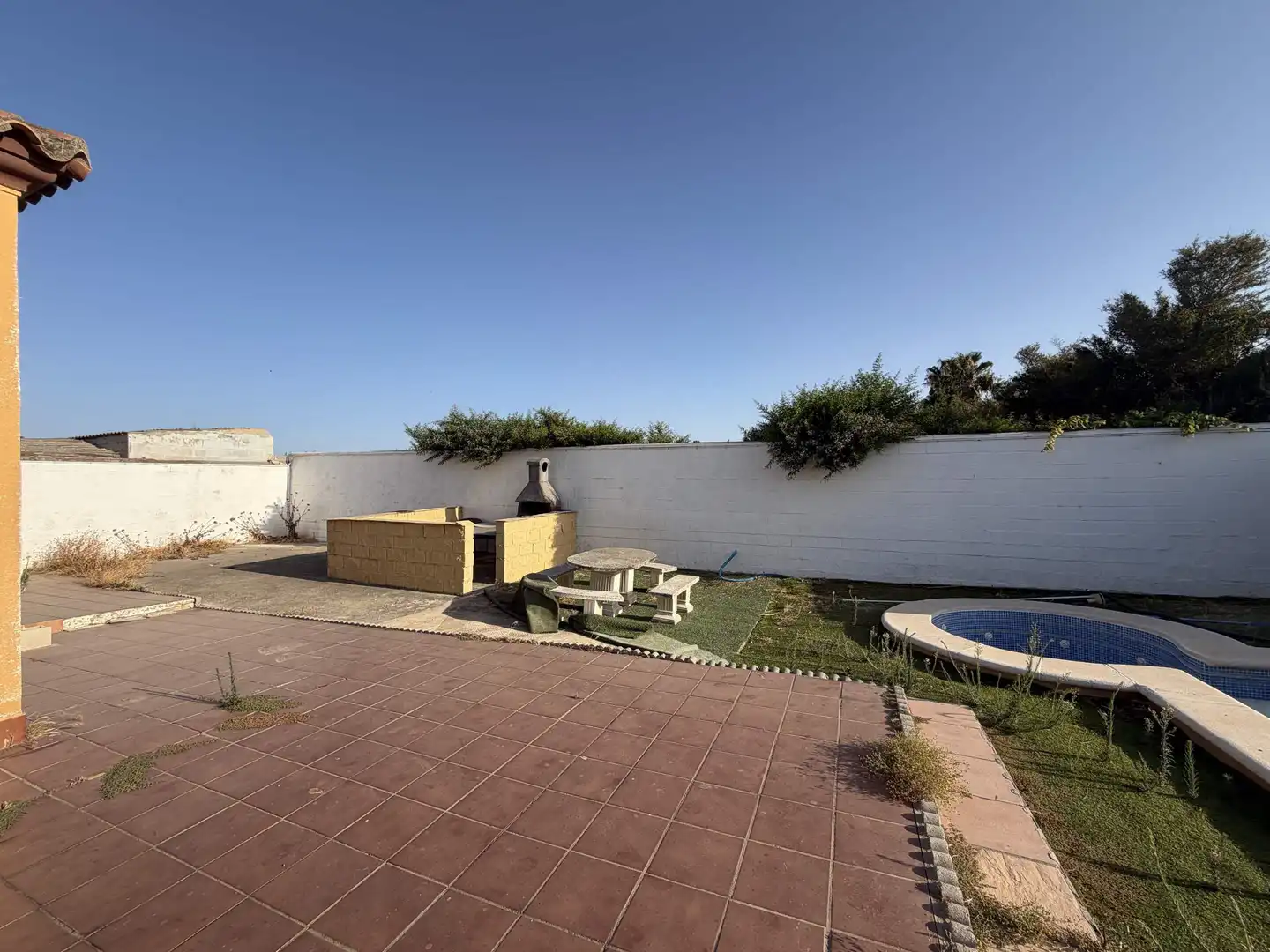 Jardí de Finca rústica en venda en Puerto Real amb Piscina