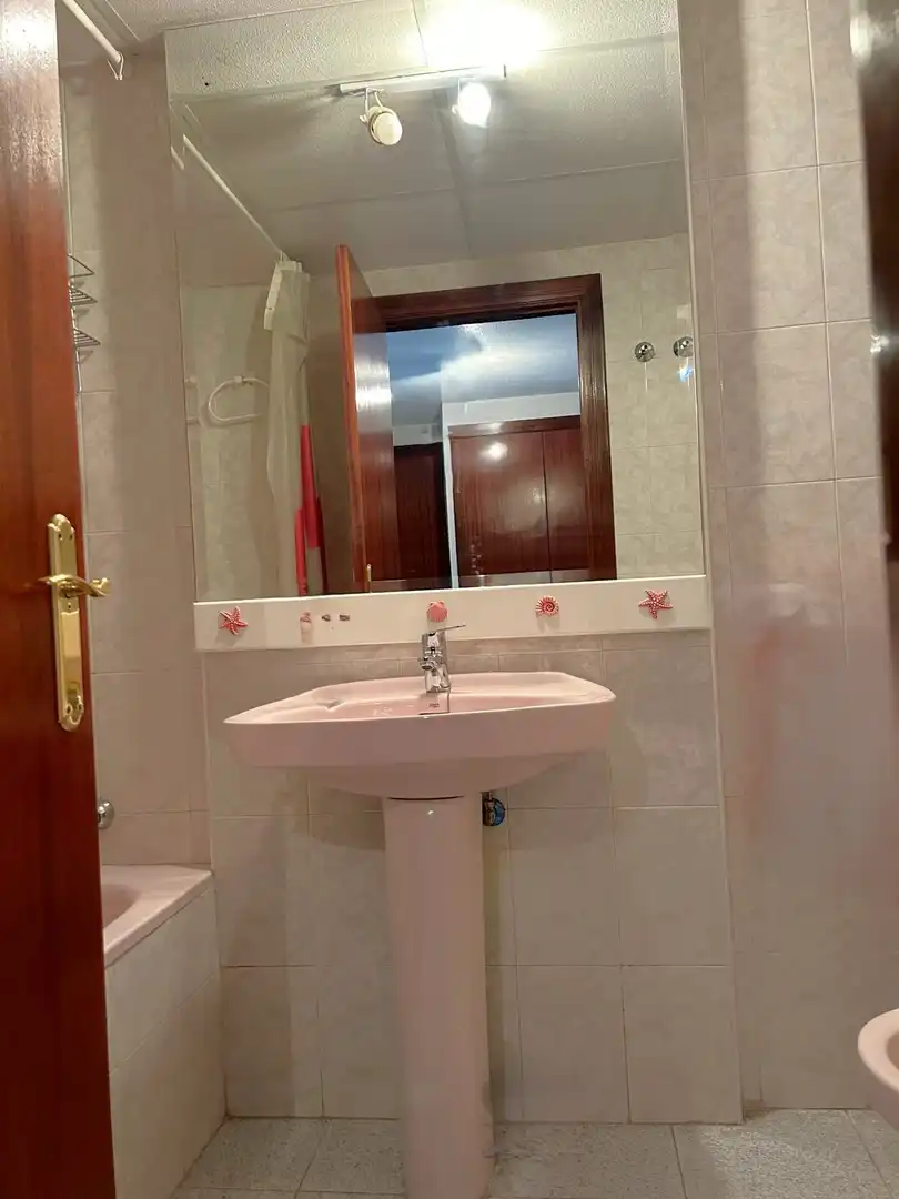 Wohnung zur Miete in Calle Moncayo, Santa María de Gracia