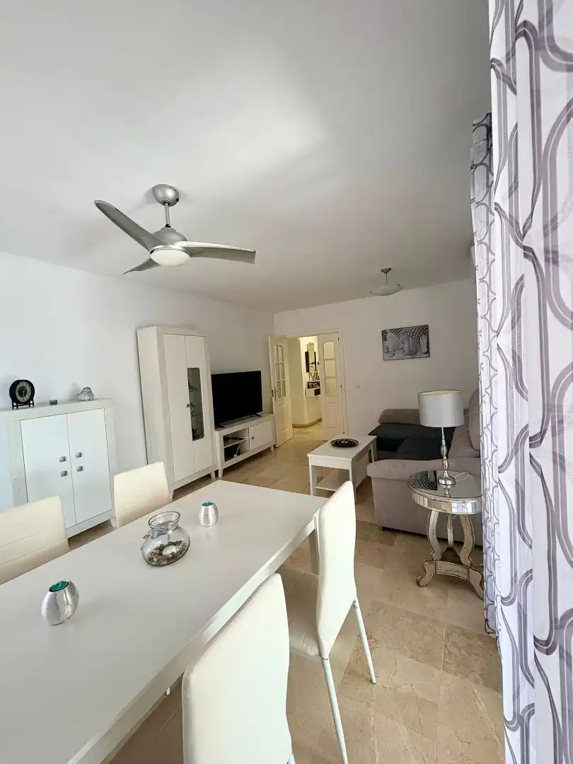 Habitatge amb piscina en venda a Riviera del Sol, imagen 9