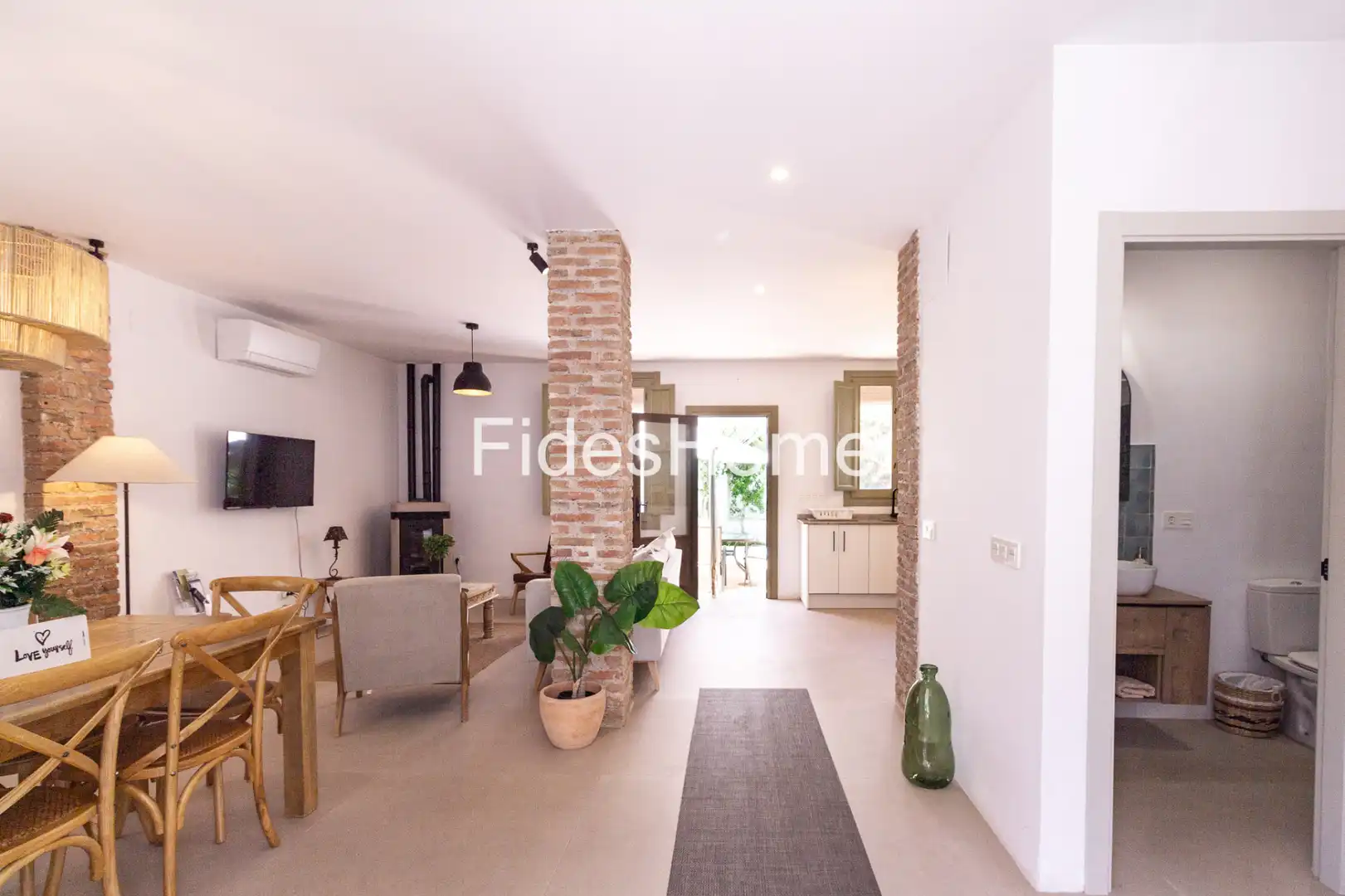 Sala d'estar de Finca rústica en venda en Dúrcal amb Aire condicionat, Calefacció i Jardí privat
