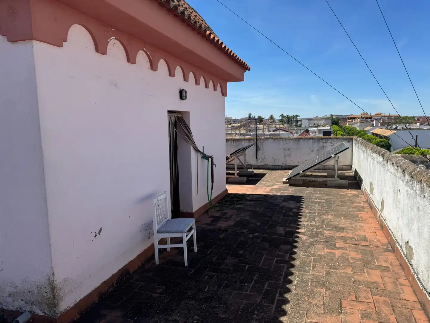 Terrassa de Casa adosada en venda en La Rinconada amb Aire condicionat, Jardí privat i Terrassa