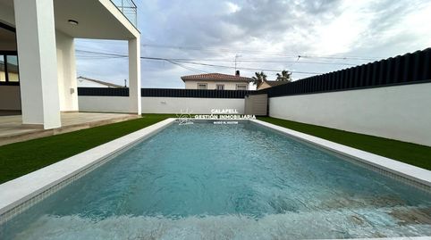 Foto 3 de Casa o xalet en venda a Francesc Pujol, 1, La Franquesa - Oasis Park, El Vendrell